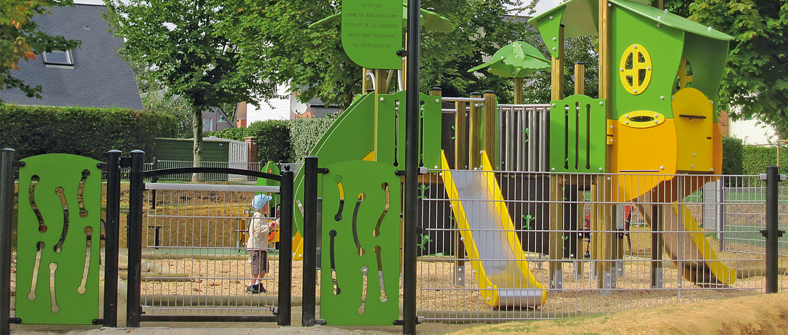 Omheiningen en Poorten